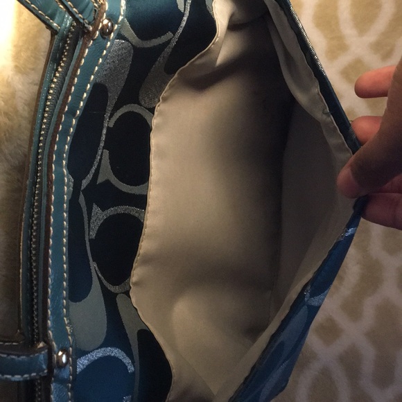 Authentic Coach Purse - Picture 9 of 14